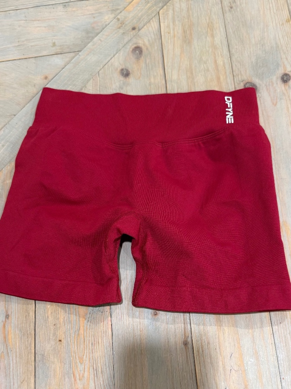DFYNE Impact Shorts Performance Womens Size Electric Red S